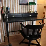 Cozy , Warm And Welcoming Room In The Heart Of Nuernberg