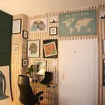 Cozy , Warm And Welcoming Room In The Heart Of Nuernberg