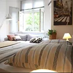Cozy , Warm And Welcoming Room In The Heart Of Nuernberg